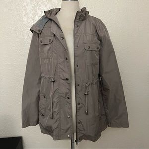 Merona Taupe Water Resistant Jacket Size Medium